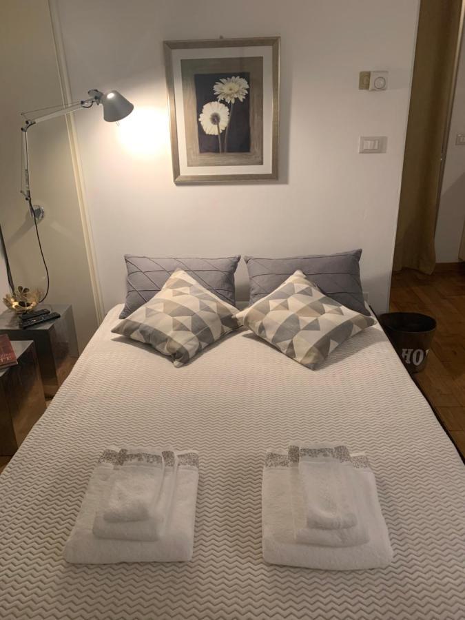 Casa Vacanze Ospitale2 Trieste Esterno foto