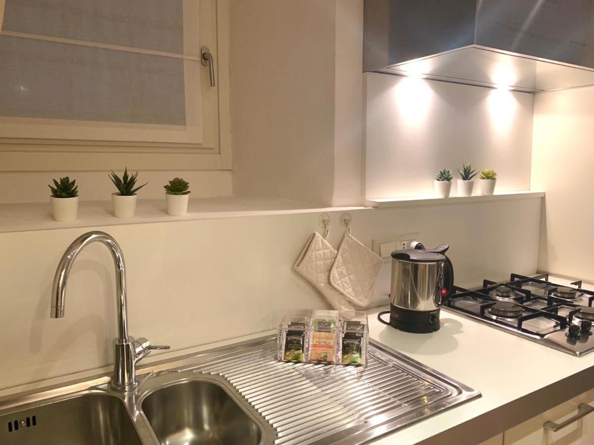 Casa Vacanze Ospitale2 Trieste Esterno foto